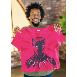 MARVEL Black Panther Nikkolas Smith Mad Engine Artist Series Crop Top NWOT